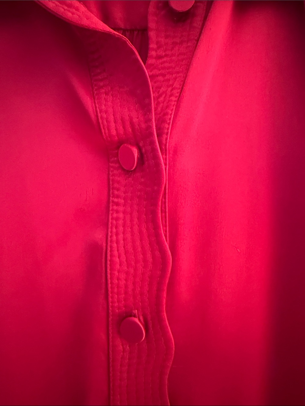 Banana Republic Vibrant Red Short-Sleeve Button Front Silk Shirt - Picture 6 of 6